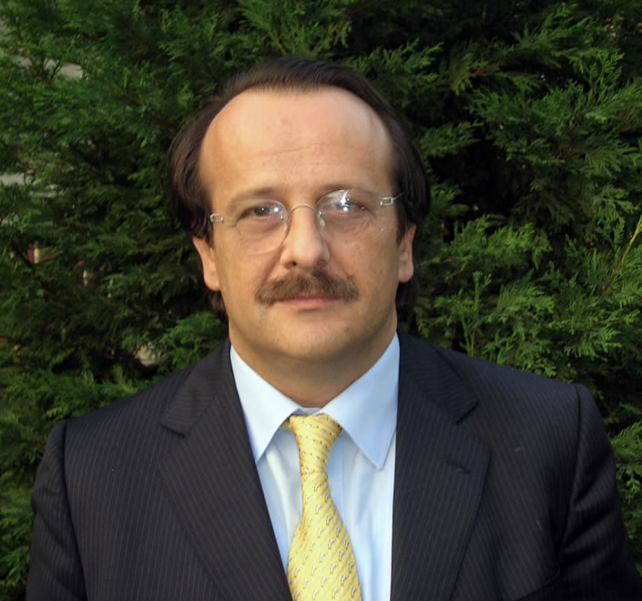 Prof Maurizio Viecca